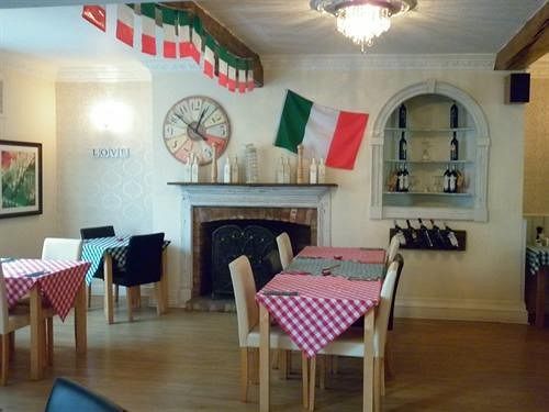 Dixie Arms Hotel Market Bosworth Ngoại thất bức ảnh